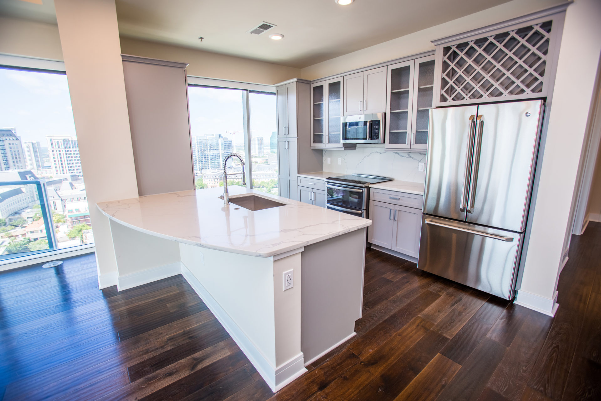 Uptown Dallas High Rise For Rent Uptown Dallas Luxuries